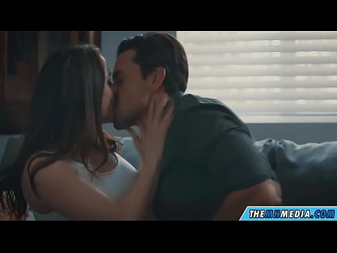 ❤️ Sexe romantique avec une bonne maman à forte poitrine ❌ Super porno at us ﹏